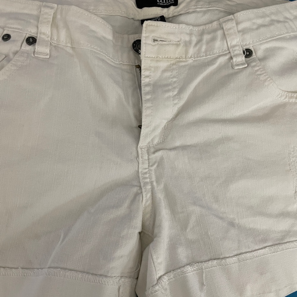 ANA white ladies shorts size 10